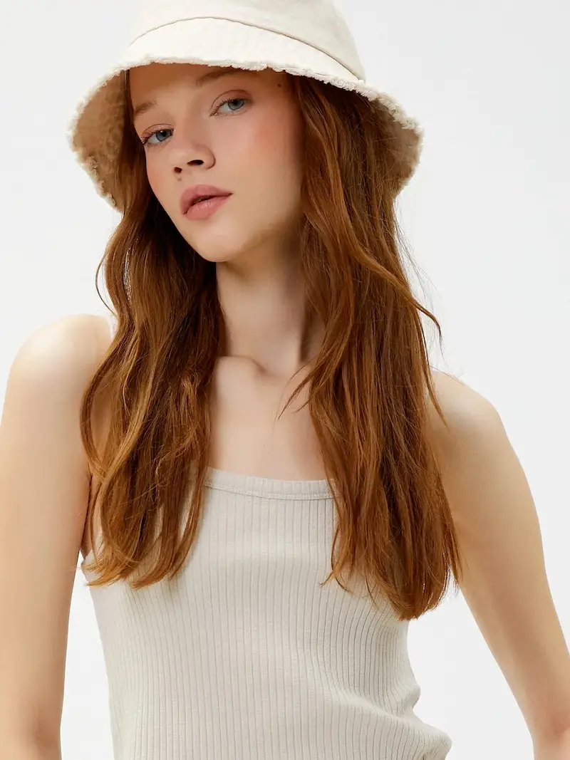 Black Ruffle Crop Top - Image 3